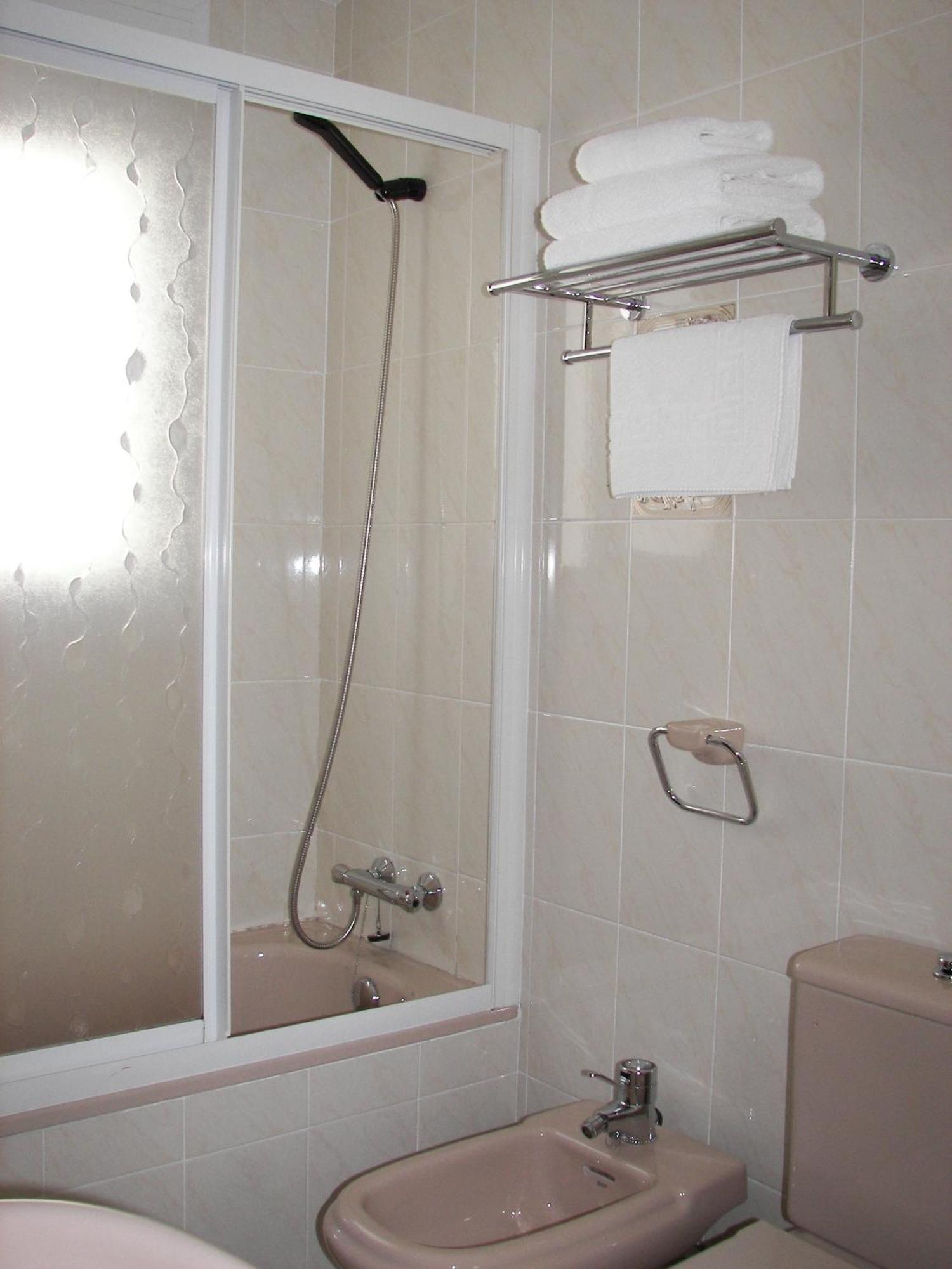 Hostal Santa Marta Playa ไบโยนา ห้อง รูปภาพ