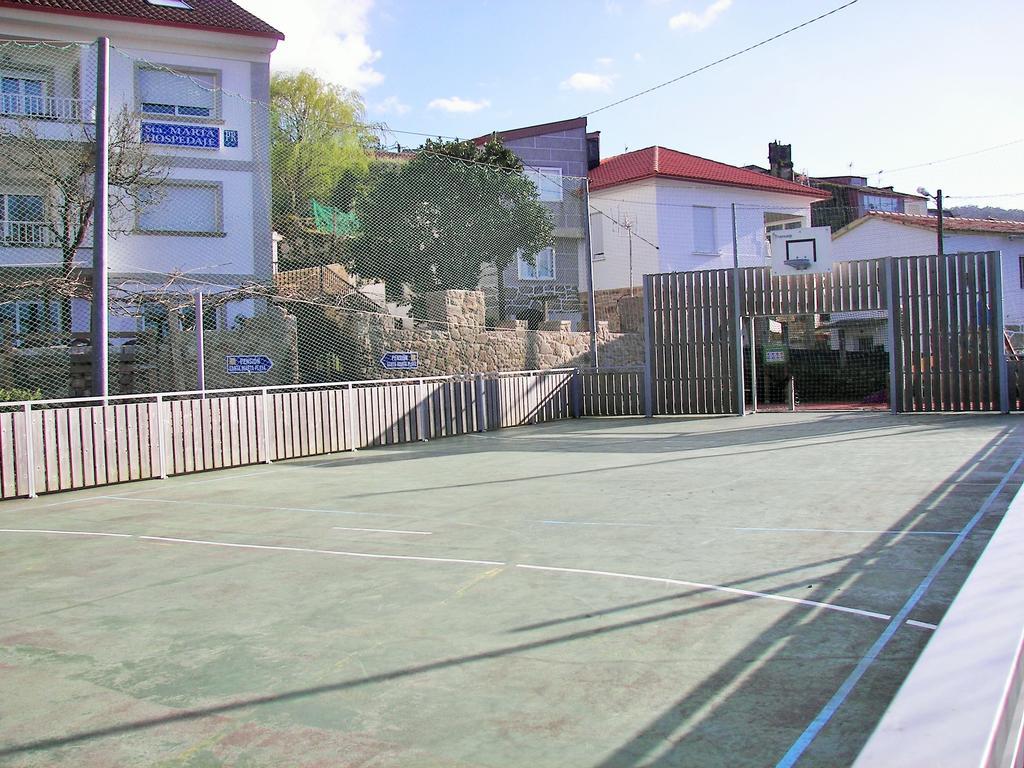 Hostal Santa Marta Playa ไบโยนา ภายนอก รูปภาพ