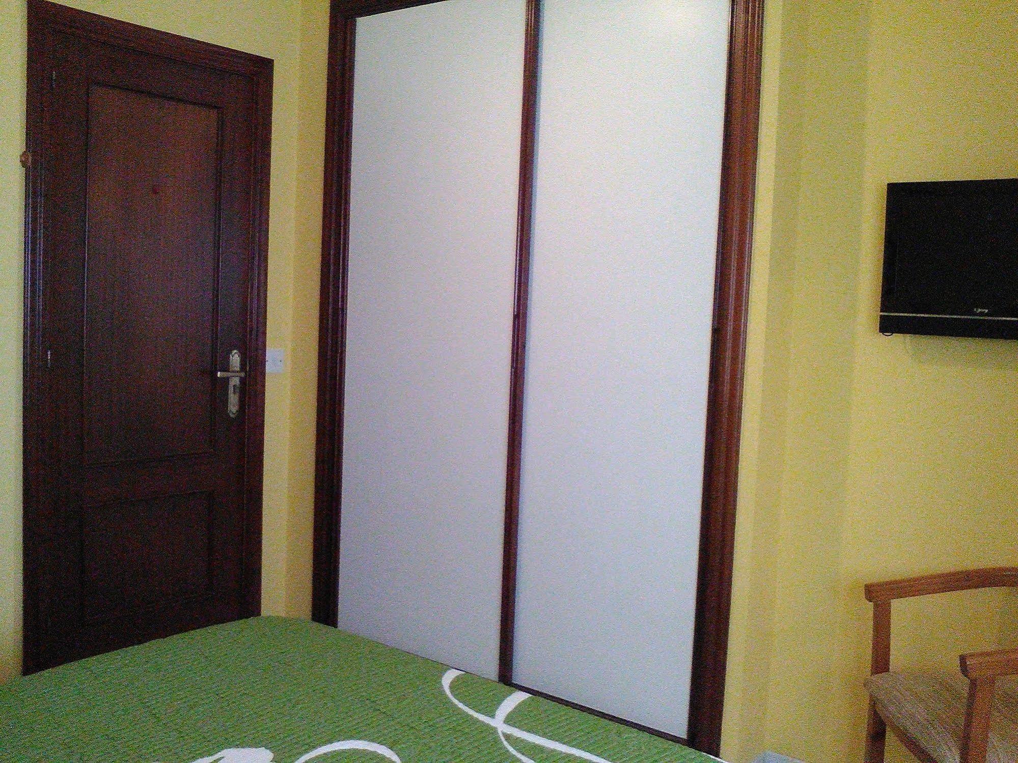 Hostal Santa Marta Playa ไบโยนา ภายนอก รูปภาพ